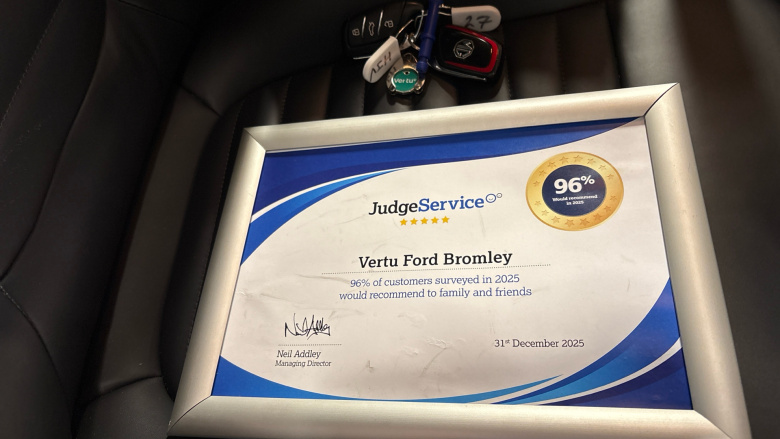 MG HS 1.5 T-GDI Trophy 5dr Petrol Hatchback